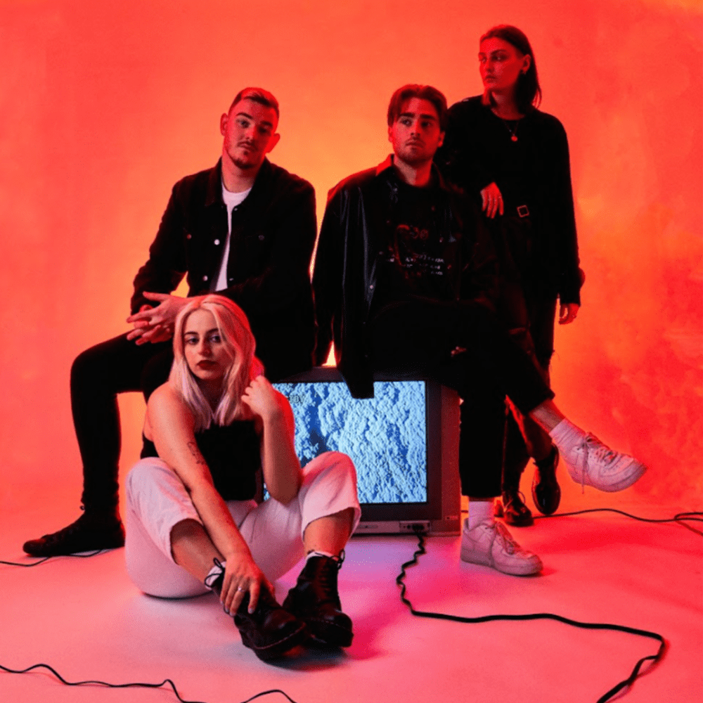 20 Questions with Eliza & The&nbsp;Delusionals